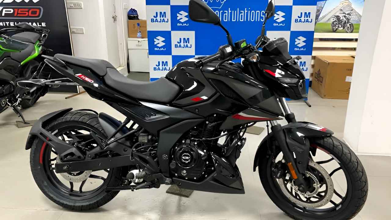 Bajaj Pulsar N160