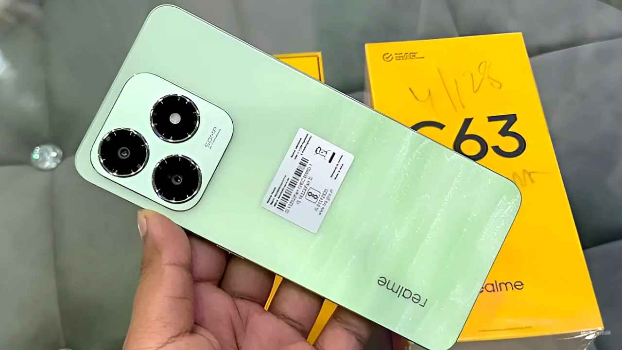 Realme C63